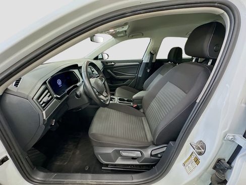 Used 2024 Volkswagen Jetta S image 13