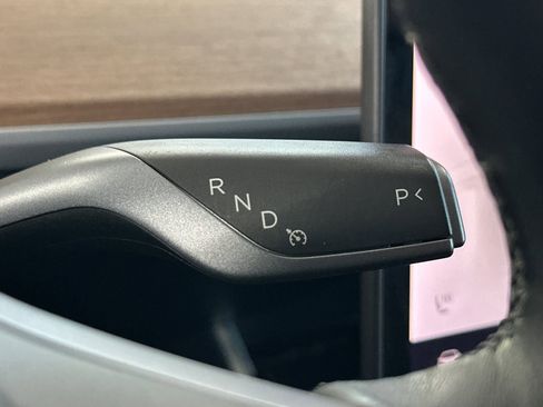 Used 2018 Tesla Model 3 Long Range image 21