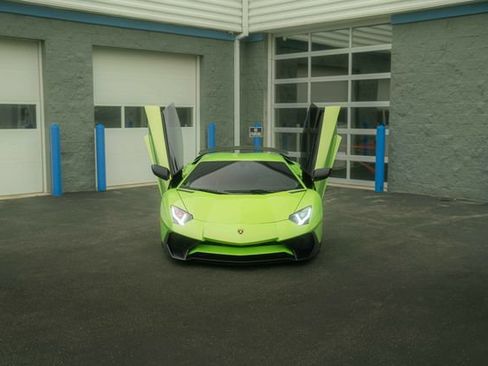 Used 2016 Lamborghini Aventador LP 750-4 Superveloce AWD/4WD image 29