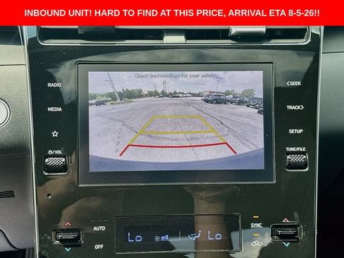 Used 2022 Hyundai Santa Cruz SEL Premium AWD/4WD image 14