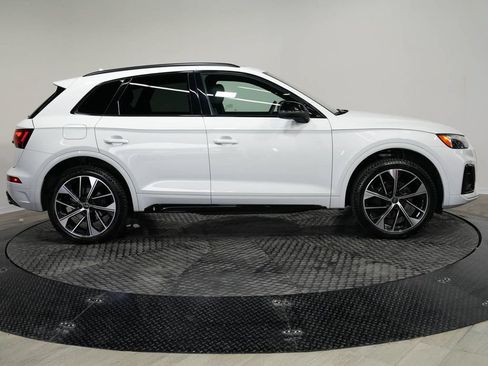 Used 2023 Audi SQ5 Premium Plus w/ Premium Plus Package AWD/4WD image 5