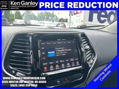 Used 2019 Jeep Cherokee Limited AWD/4WD image 17