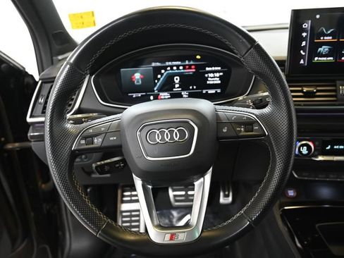 Used 2023 Audi SQ5 Prestige AWD/4WD image 3