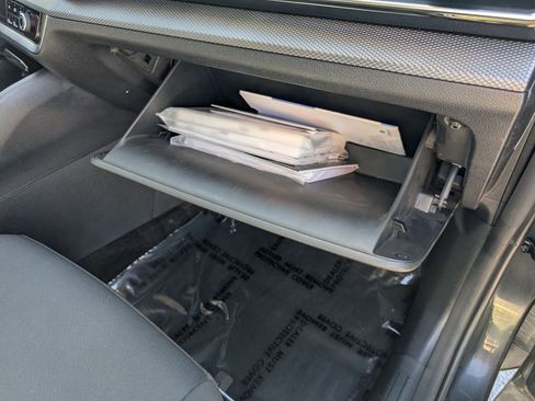 Used 2024 Kia Sportage LX image 31