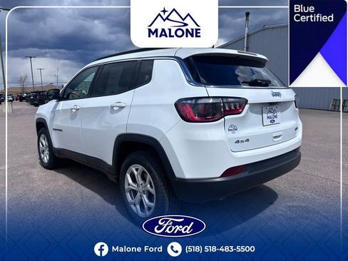Used 2024 Jeep Compass Latitude AWD/4WD image 3