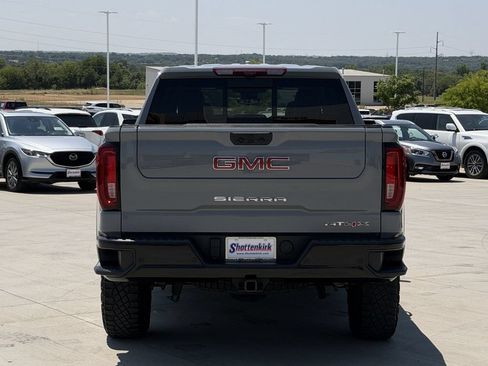 Used 2024 GMC Sierra 1500 AT4X AWD/4WD image 4