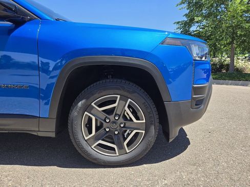 New 2026 Jeep Cherokee Laredo AWD/4WD image 6