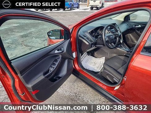 Used 2018 Ford Focus SE image 10