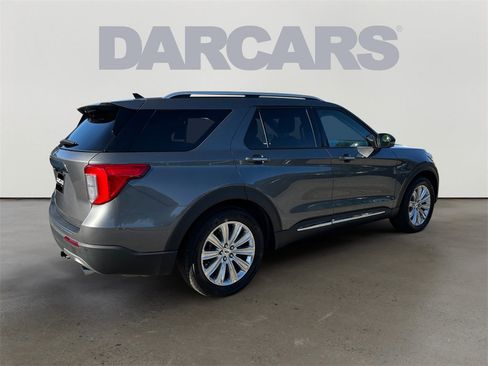Used 2023 Ford Explorer Limited w/ Limited Technology Package image 7