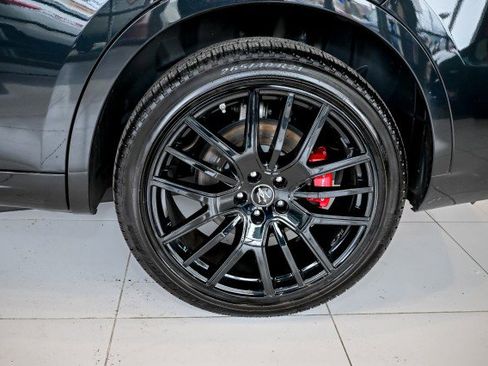 Used 2022 Maserati Levante GT image 45