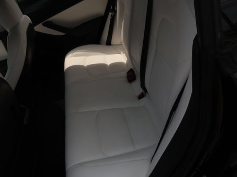 Used 2020 Tesla Model 3 Long Range AWD/4WD image 13