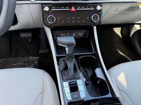 New 2026 Hyundai Tucson SEL image 18