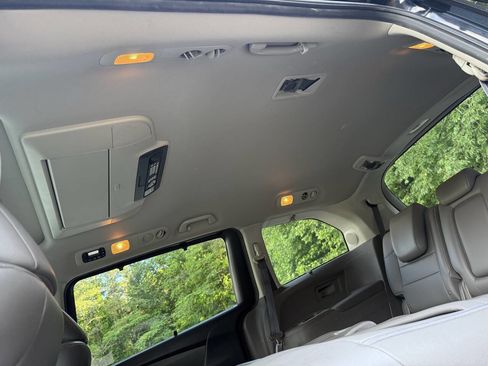 Used 2016 Honda Odyssey Touring Elite image 37