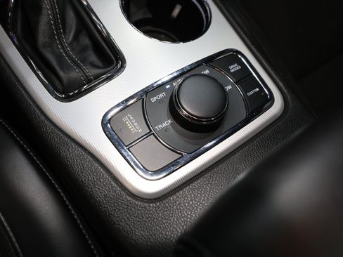 Used 2019 Jeep Grand Cherokee SRT AWD/4WD image 58