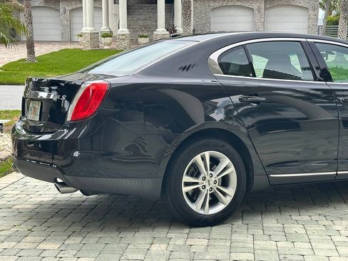 Used 2009 Lincoln MKS FWD image 6