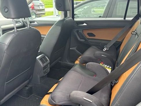 Used 2019 Volkswagen Tiguan SEL AWD/4WD image 6