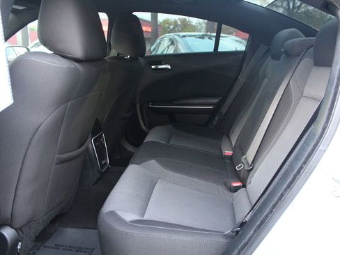 Used 2020 Dodge Charger SXT image 23