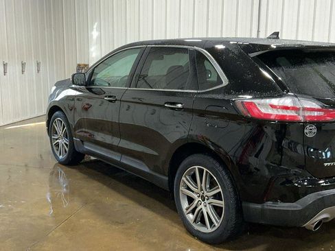 Certified 2023 Ford Edge Titanium AWD/4WD image 7