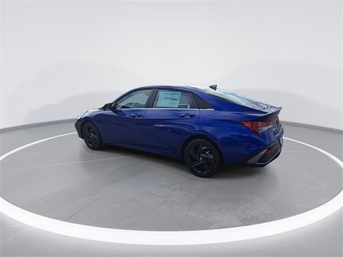 New 2026 Hyundai Elantra SEL Sport image 6