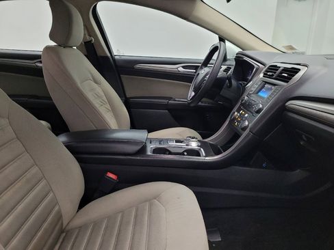 Used 2017 Ford Fusion S image 21