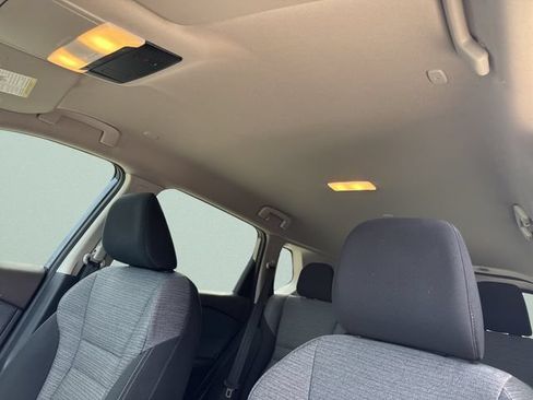 Used 2023 Nissan Rogue SV FWD image 25