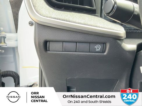 New 2026 Nissan Kicks SV w/ SV Premium Package FWD image 19