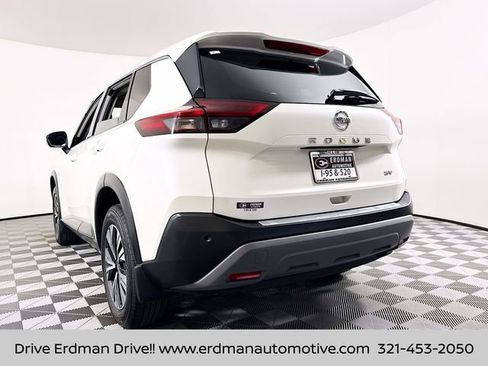 Certified 2021 Nissan Rogue SV image 21