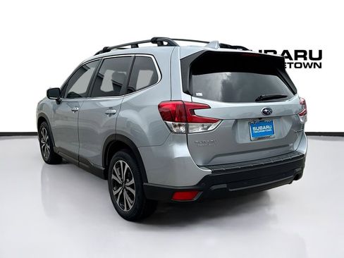 Used 2022 Subaru Forester Limited AWD/4WD image 5