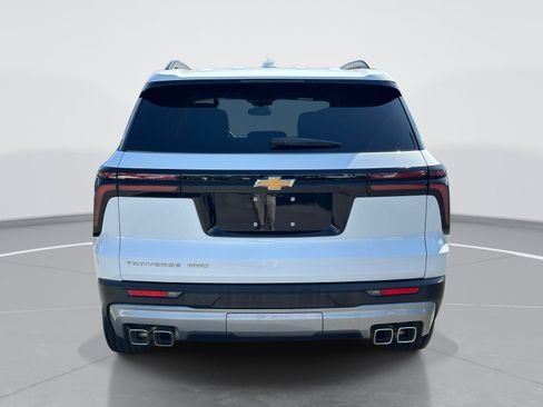 Used 2026 Chevrolet Traverse LT AWD/4WD image 6