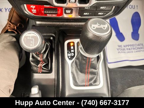 Used 2018 Jeep Wrangler Unlimited Rubicon AWD/4WD image 13
