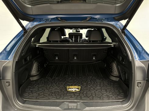 Used 2024 Subaru Outback Wilderness w/ Wilderness Package image 14