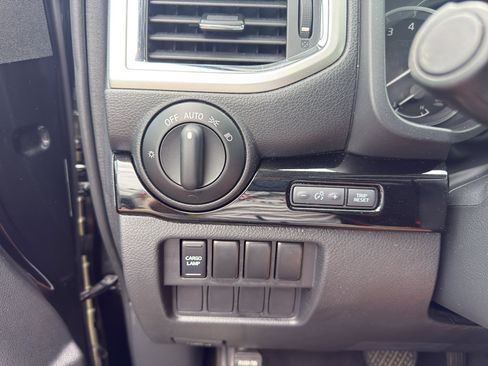 Used 2021 Nissan Titan SV w/ Accessory Utility Package RWD image 13