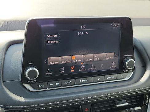 Certified 2023 Nissan Rogue SV FWD image 26