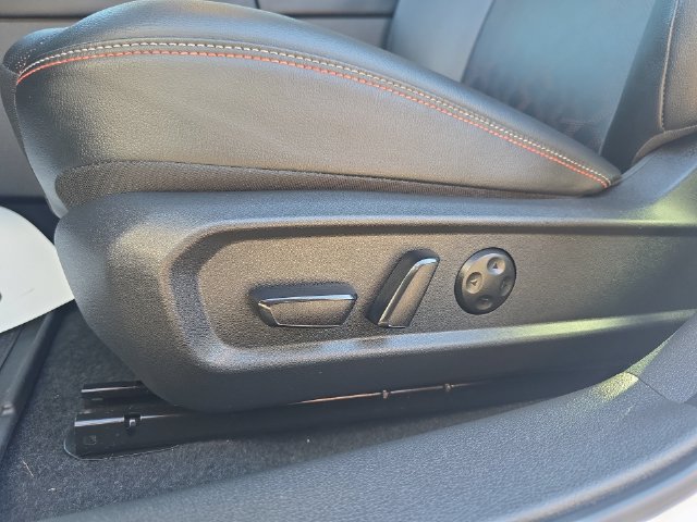 Certified 2026 Nissan Sentra SR w/ SR Premium Package FWD image 12