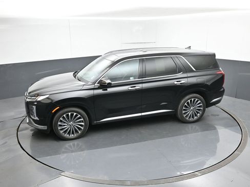 Used 2024 Hyundai Palisade Calligraphy image 54