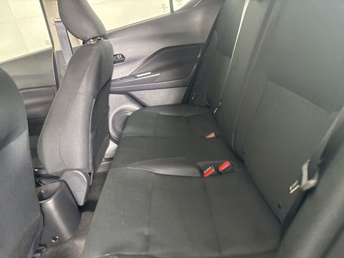 Used 2024 Nissan Kicks S image 19