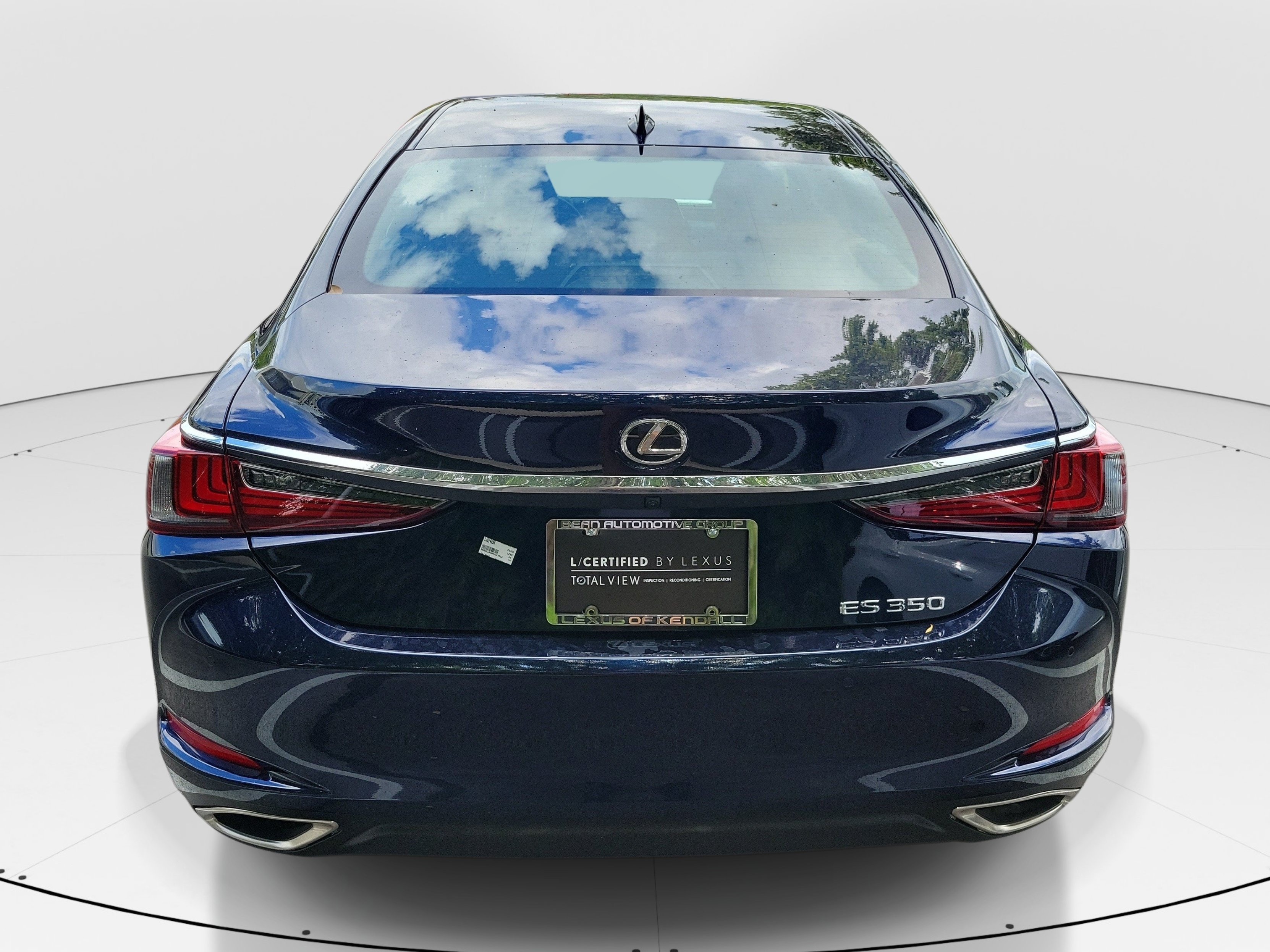 Certified 2024 Lexus ES 350 w/ Premium Package FWD image 5