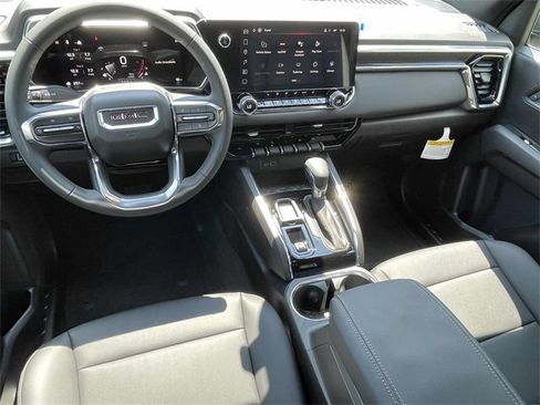 New 2026 GMC Canyon Elevation w/ Convenience Package image 2