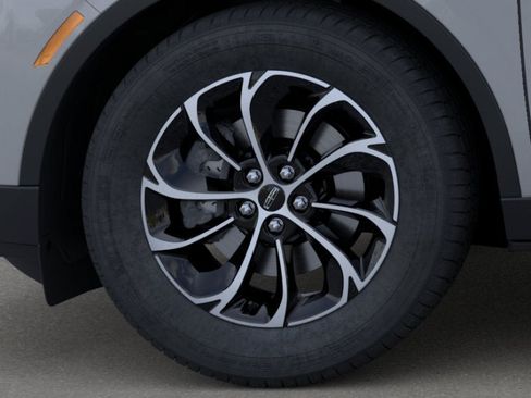 New 2026 Lincoln Nautilus Premier AWD/4WD image 19