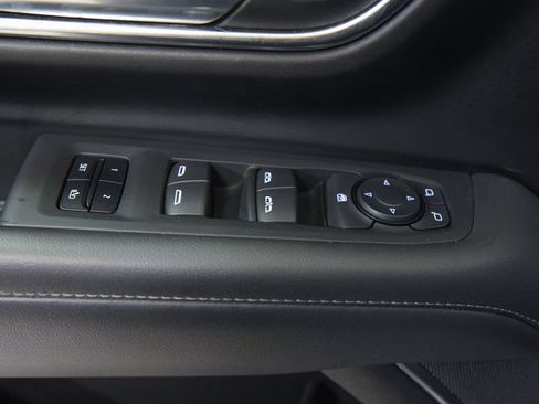 Used 2023 Chevrolet Tahoe LT AWD/4WD image 18