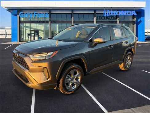 Used 2024 Toyota RAV4 XLE image 4