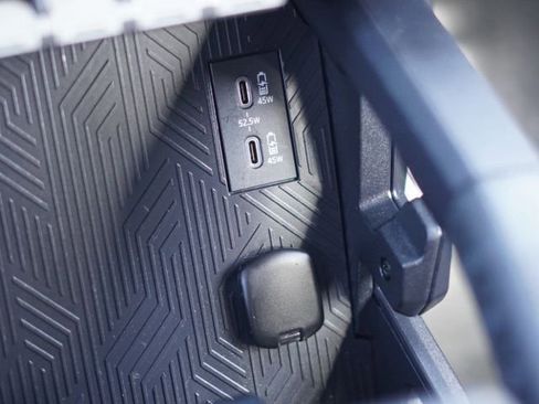 Certified 2025 Toyota 4Runner SR5 image 30