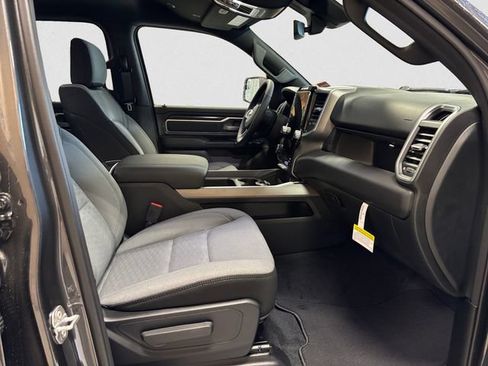 New 2026 RAM 1500 Big Horn AWD/4WD image 16