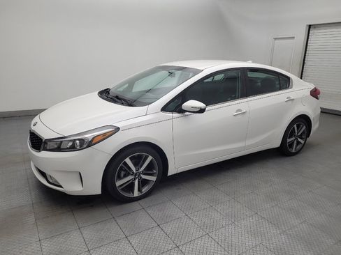 Used 2017 Kia Forte EX FWD image 2