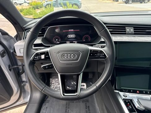 Used 2023 Audi e-tron Premium Plus w/ Premium Plus Package AWD/4WD image 14