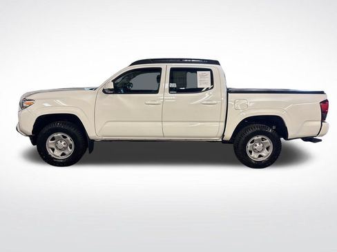 Certified 2023 Toyota Tacoma SR AWD/4WD image 2