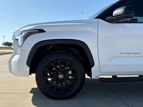 Used 2026 Toyota Tundra SR5 w/ SX Package RWD image 5