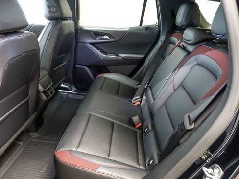 New 2026 Chevrolet Equinox RS w/ LPO, Floor Liner Package FWD image 11