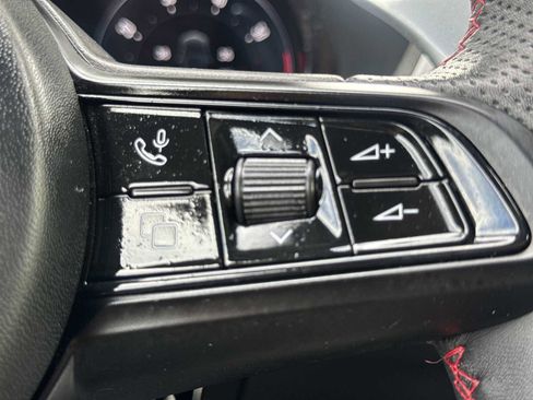 Used 2024 Alfa Romeo Stelvio AWD image 28