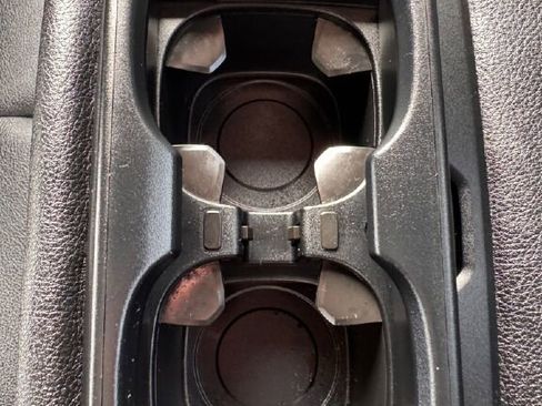 Used 2015 BMW 320i Sedan image 20